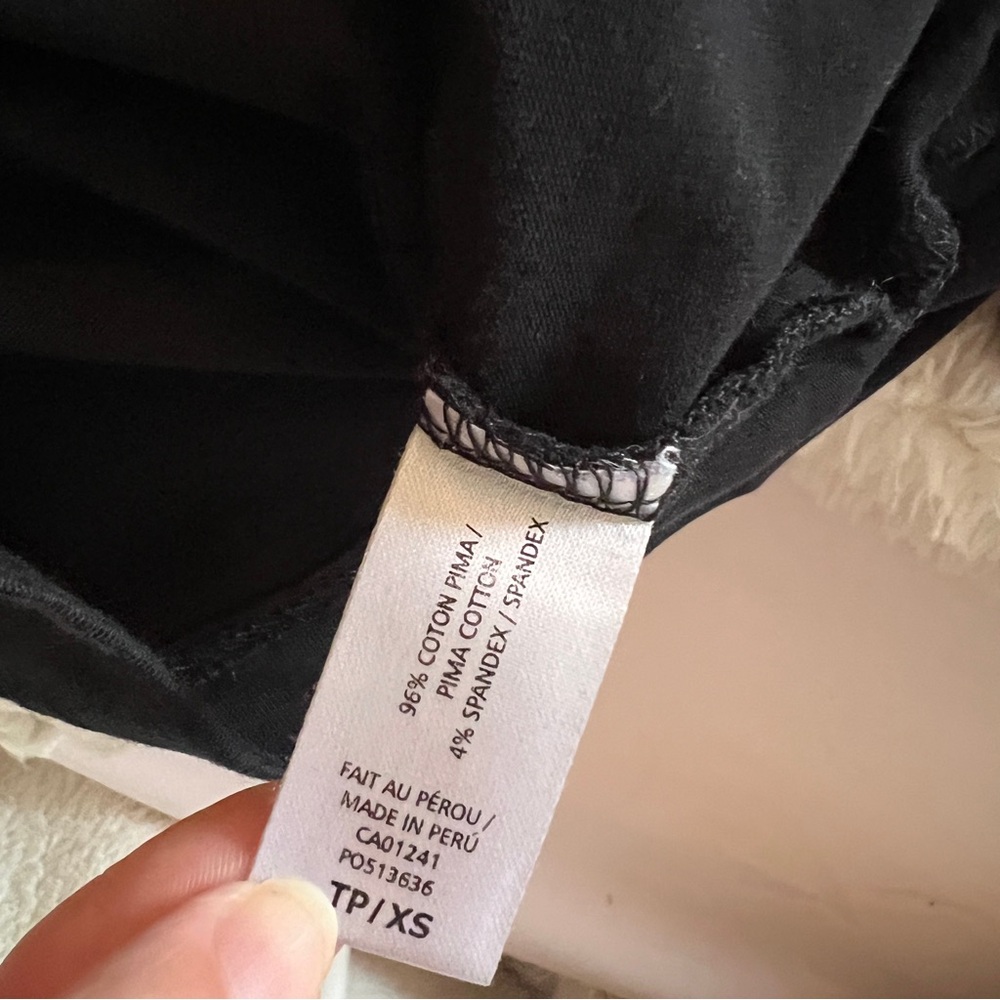 Basic black t-shirt - Picture 5 of 6